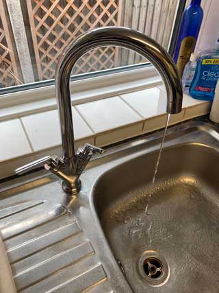 Kitchen monobloc mixer tap that is dripping. How to fix a dripping tap